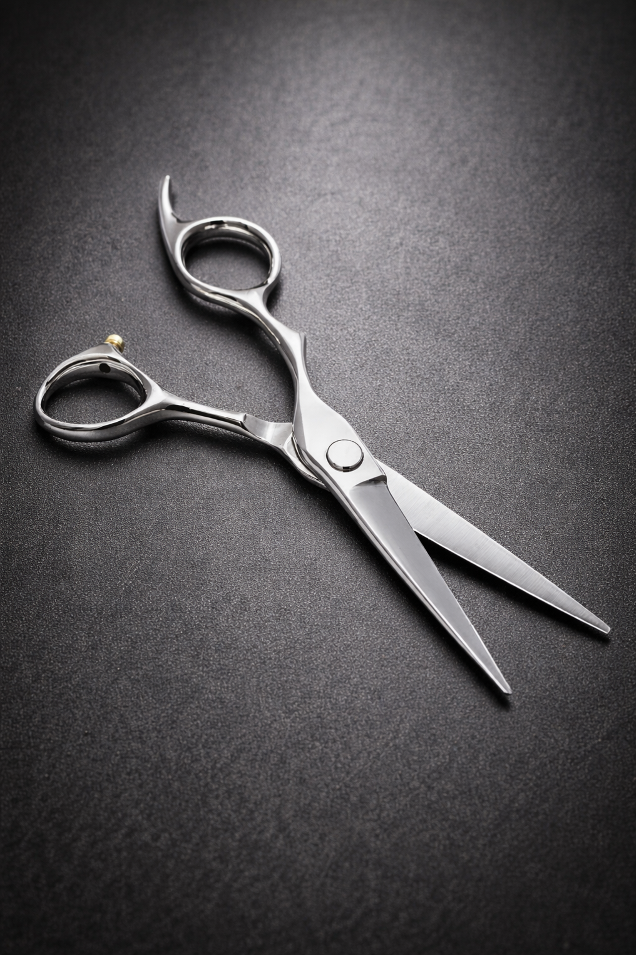 News. Master of tool sharpening and restoration