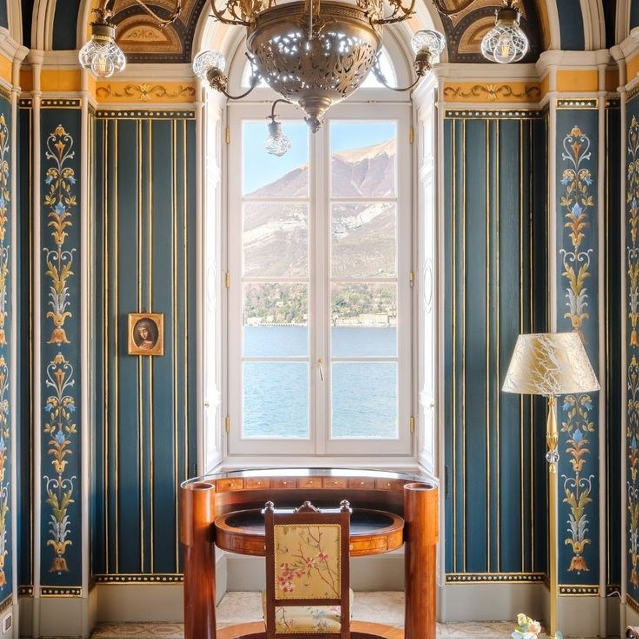 Locations Como. Wedding and elopement photographer Italy Tuscany Como Milan Pavia Marija Galaka