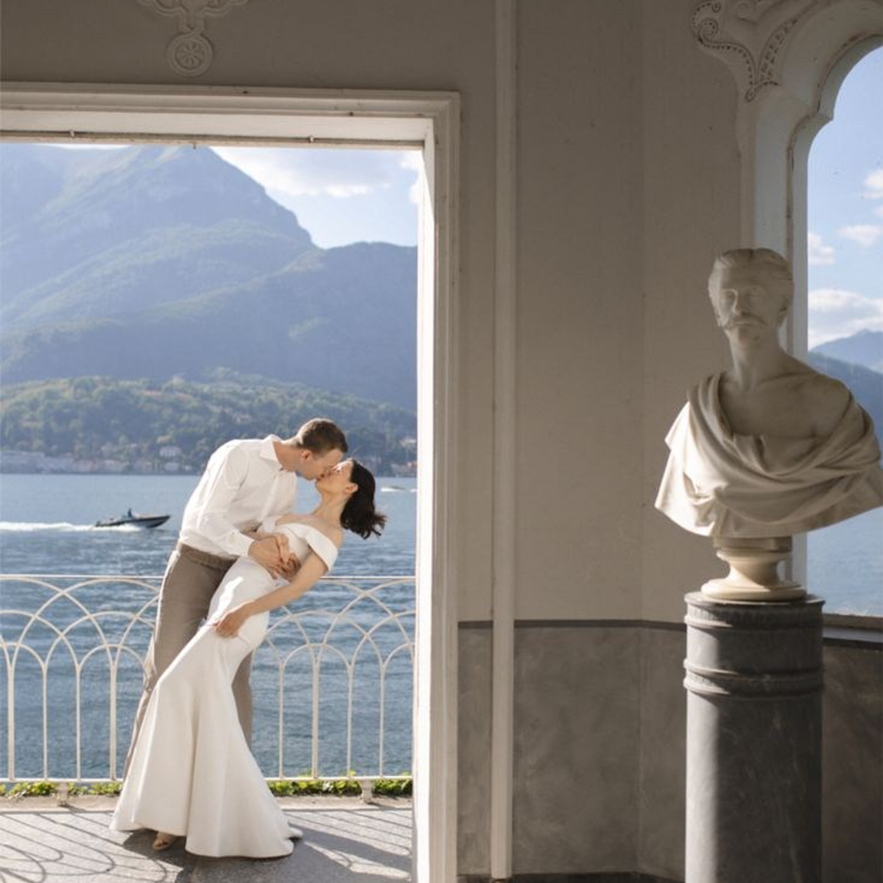 Locations Como. Wedding and elopement photographer Italy Tuscany Como Milan Pavia Marija Galaka