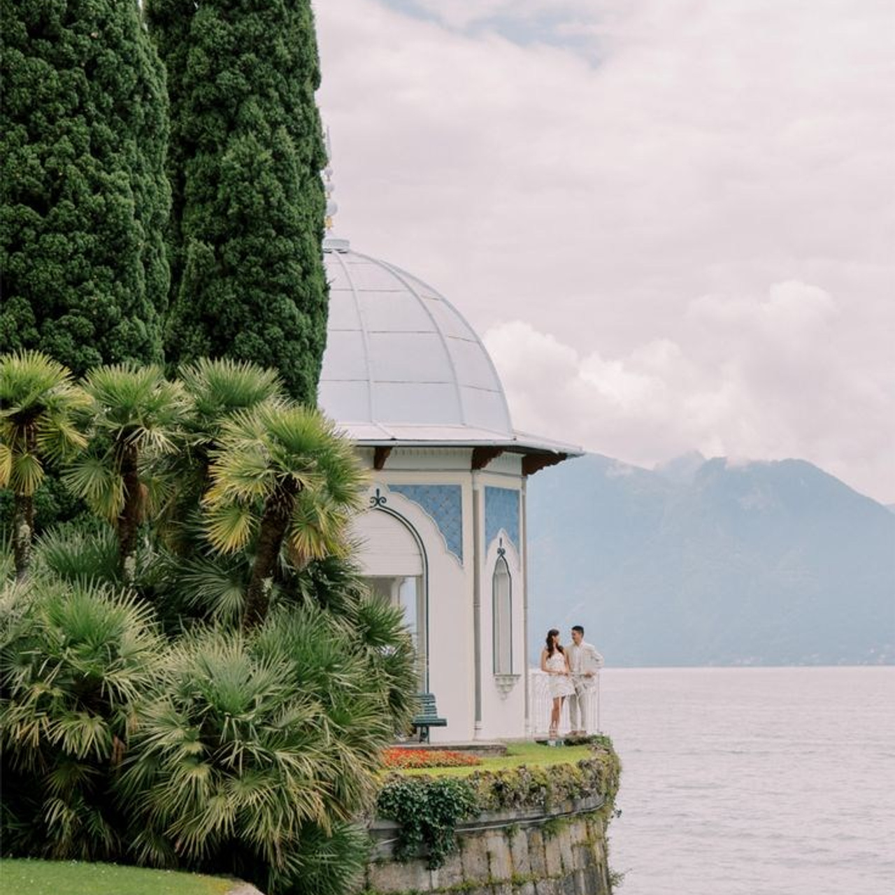 Locations Como. Wedding and elopement photographer Italy Tuscany Como Milan Pavia Marija Galaka