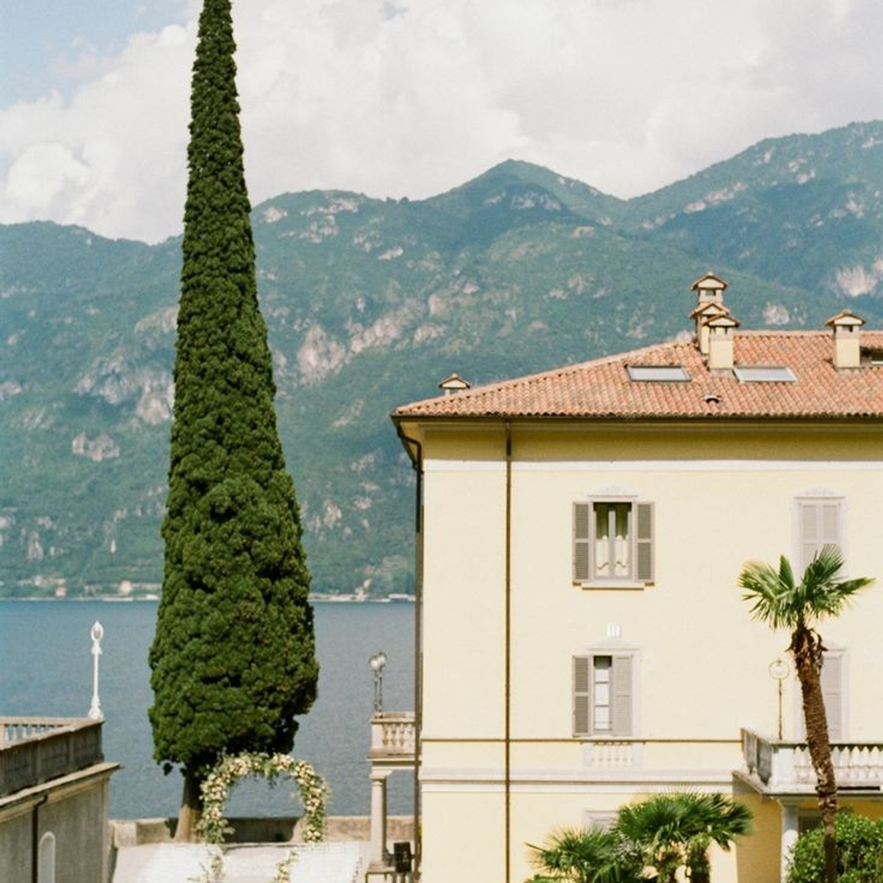 Locations Como. Wedding and elopement photographer Italy Tuscany Como Milan Pavia Marija Galaka