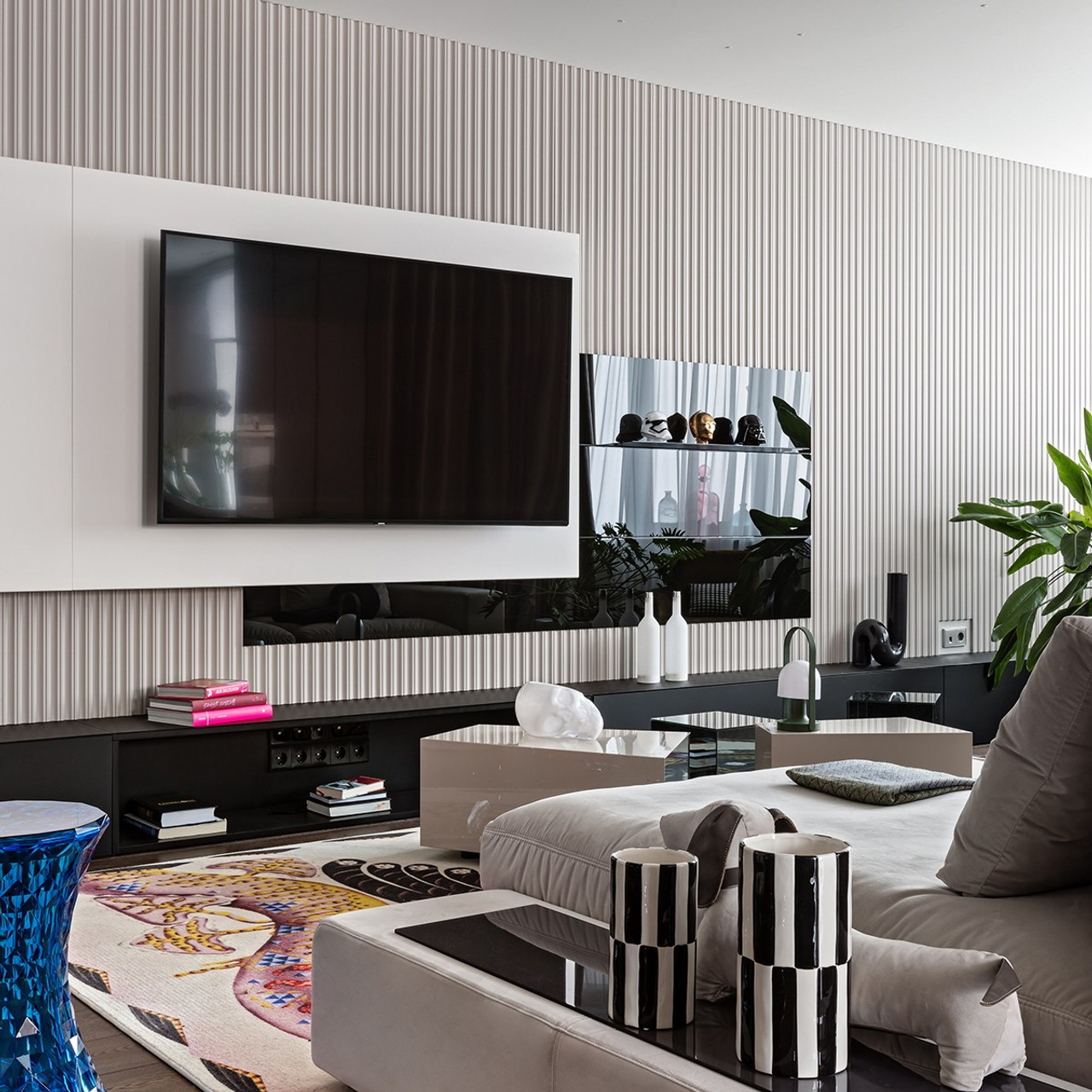 CONTEMPORARY PENTHOUSE