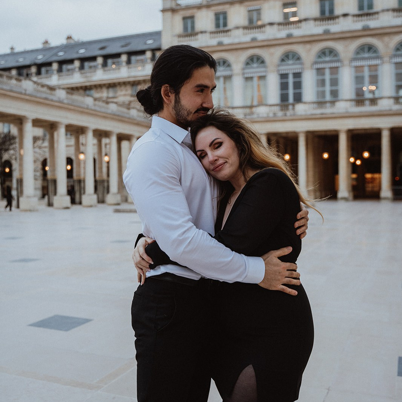 Proposal photo-shoot. Photographer in Paris Yulia Shkadina | Couples, engagement, pre-wedding, individual photo-shoots in Paris at the best locations