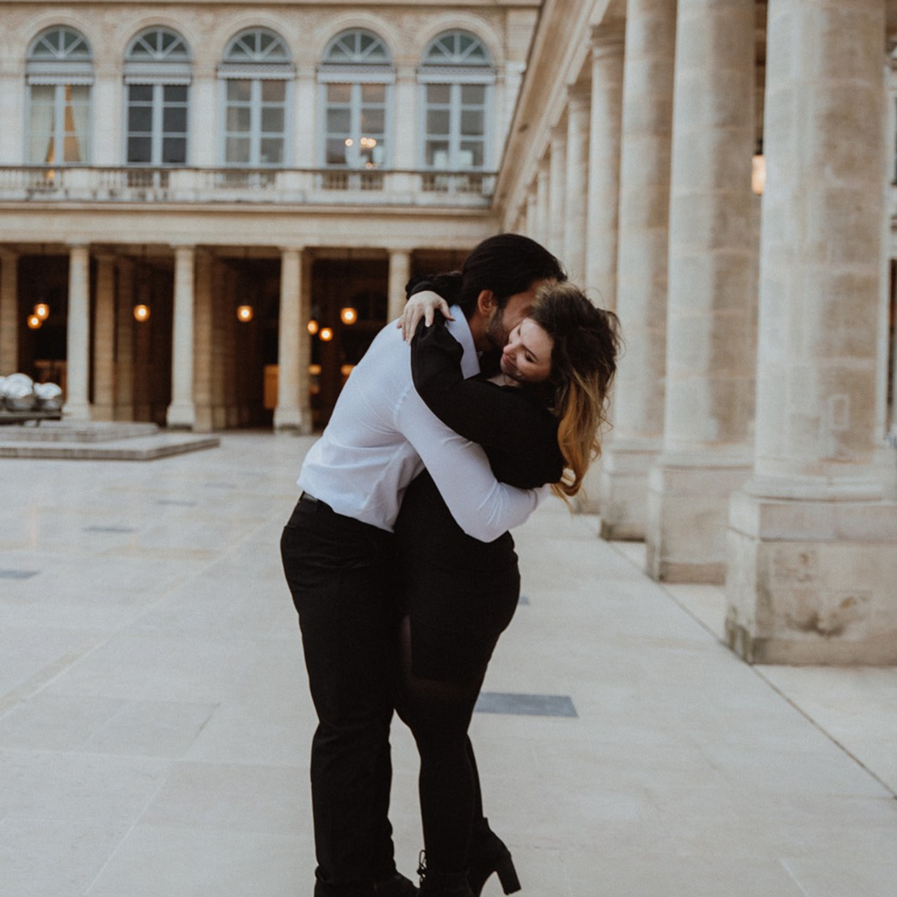 Proposal photo-shoot. Photographer in Paris Yulia Shkadina | Couples, engagement, pre-wedding, individual photo-shoots in Paris at the best locations