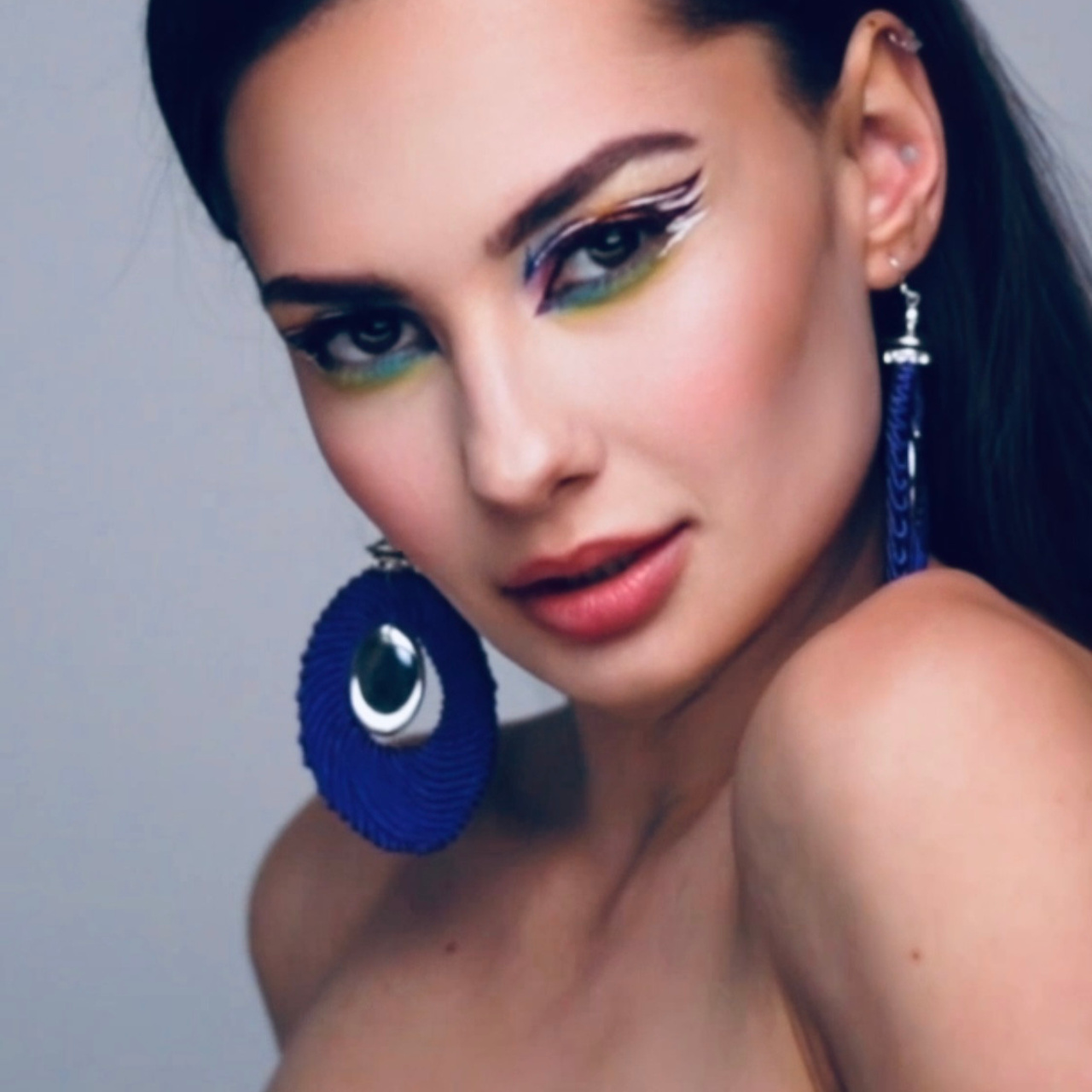 Professional model Tori