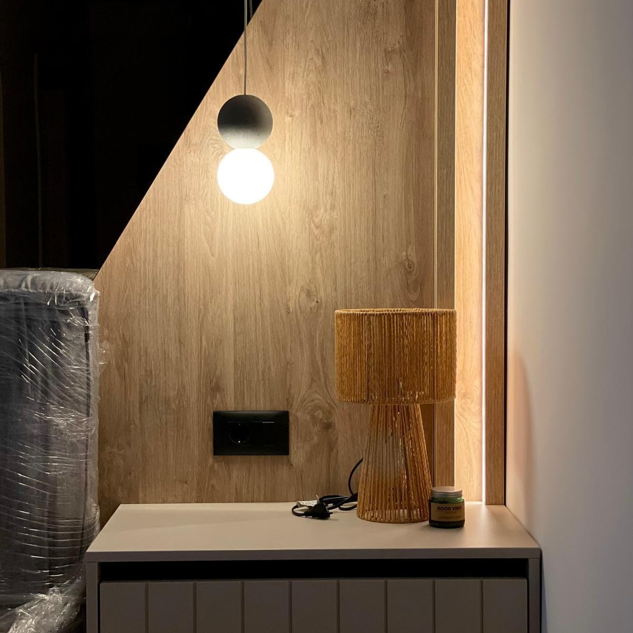 The 8 Residence – Proiect Apartament Modern. IONESCU ELENA