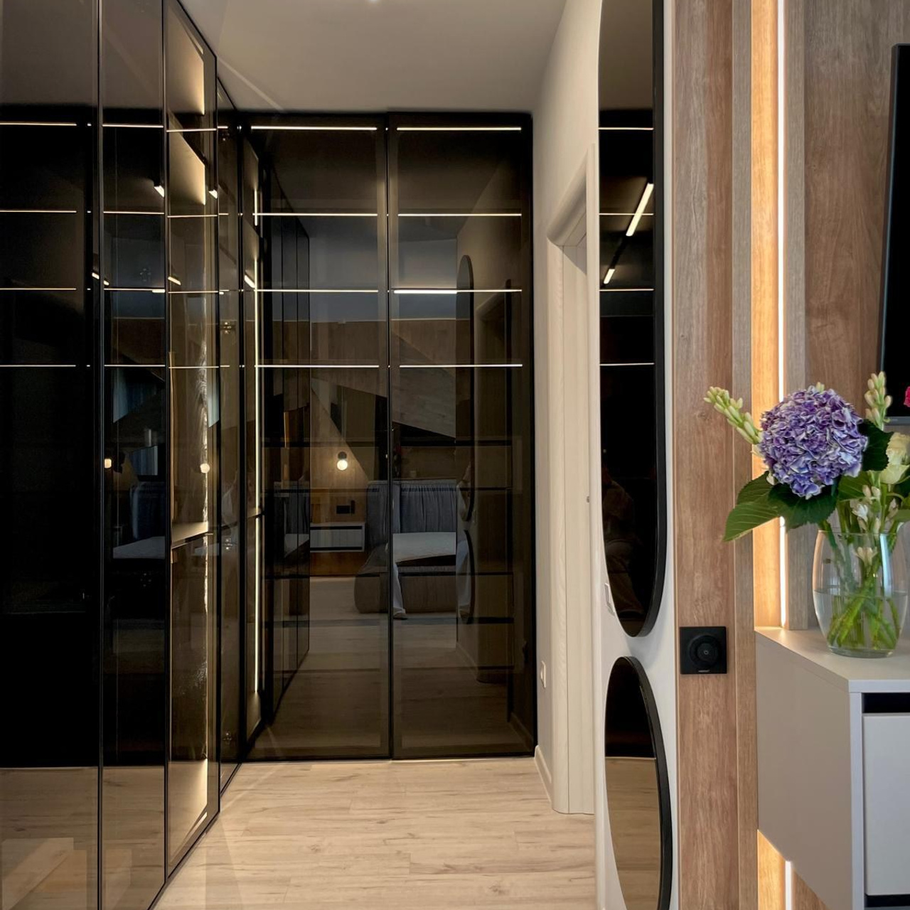 The 8 Residence – Proiect Apartament Modern. IONESCU ELENA