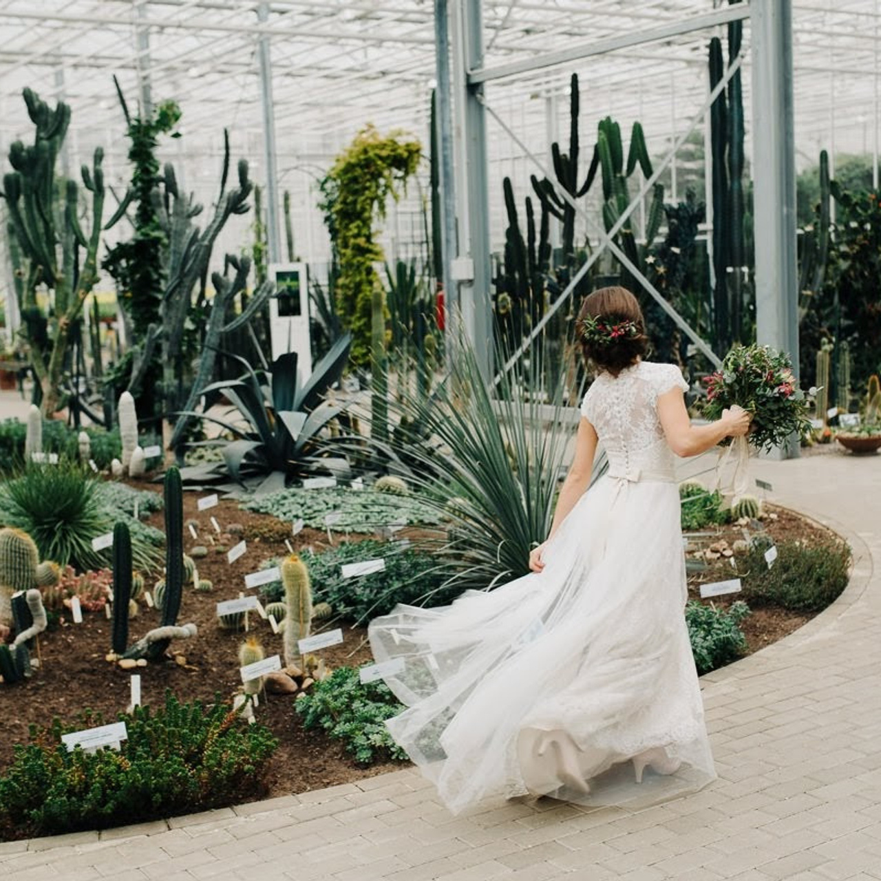 Fotosesijas vietas, ja kāzu dienā līst lietus?