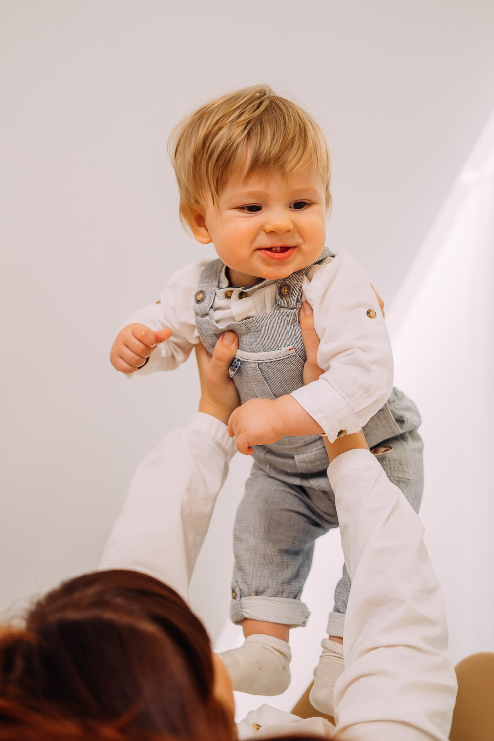 Где-то рядом с облаками. Новогодняя съемка Наташи, Тараса и их малыша. Сімейний і портретний фотограф у Києві Проценко Алла