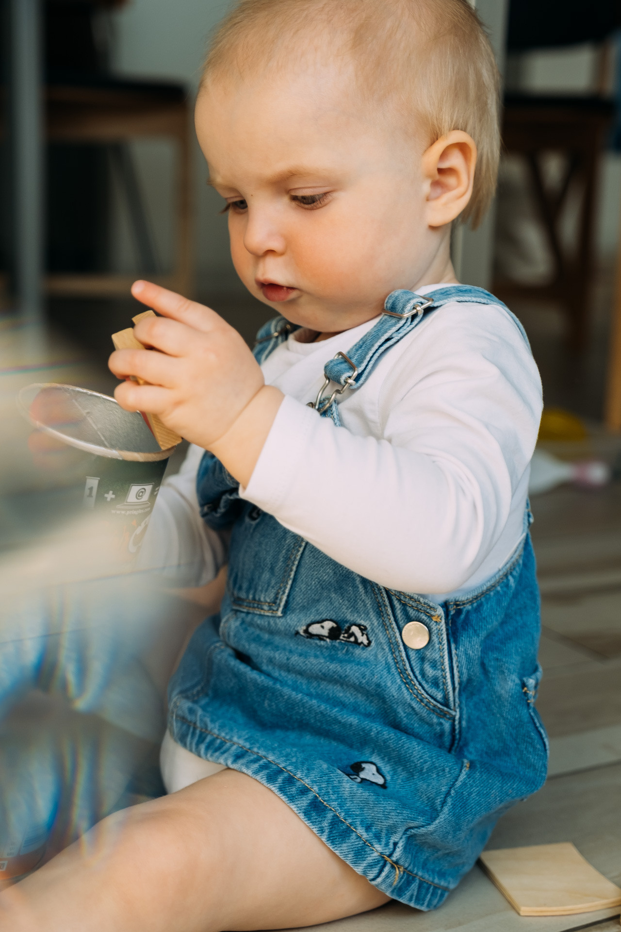 Алёнка и ее маленький зайчик Софи. Сімейний і портретний фотограф у Києві Проценко Алла