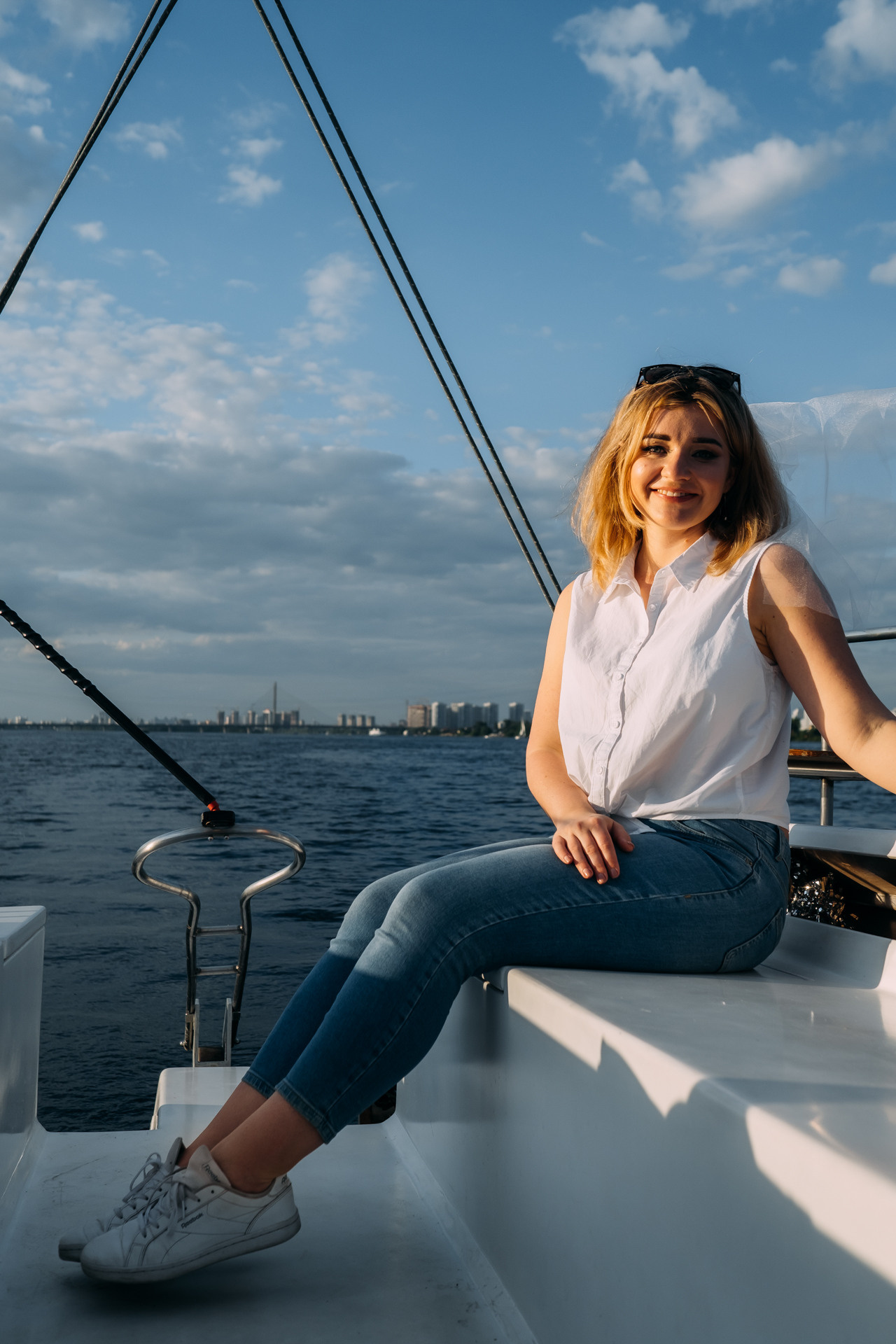 Девичник на яхте для Вишенки. Сімейний і портретний фотограф у Києві Проценко Алла