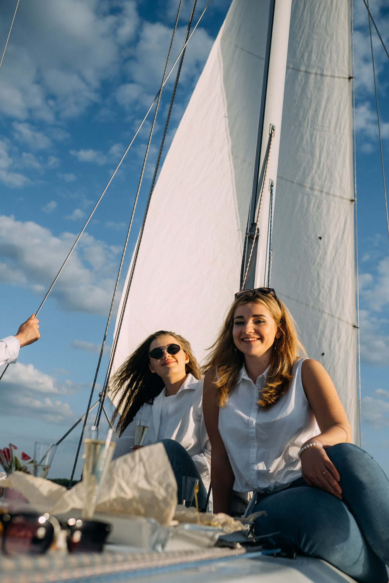 Девичник на яхте для Вишенки. Сімейний і портретний фотограф у Києві Проценко Алла
