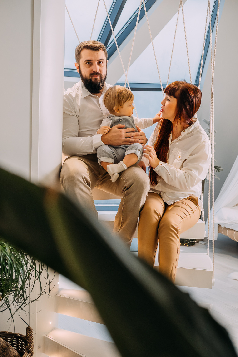 Где-то рядом с облаками. Новогодняя съемка Наташи, Тараса и их малыша. Сімейний і портретний фотограф у Києві Проценко Алла