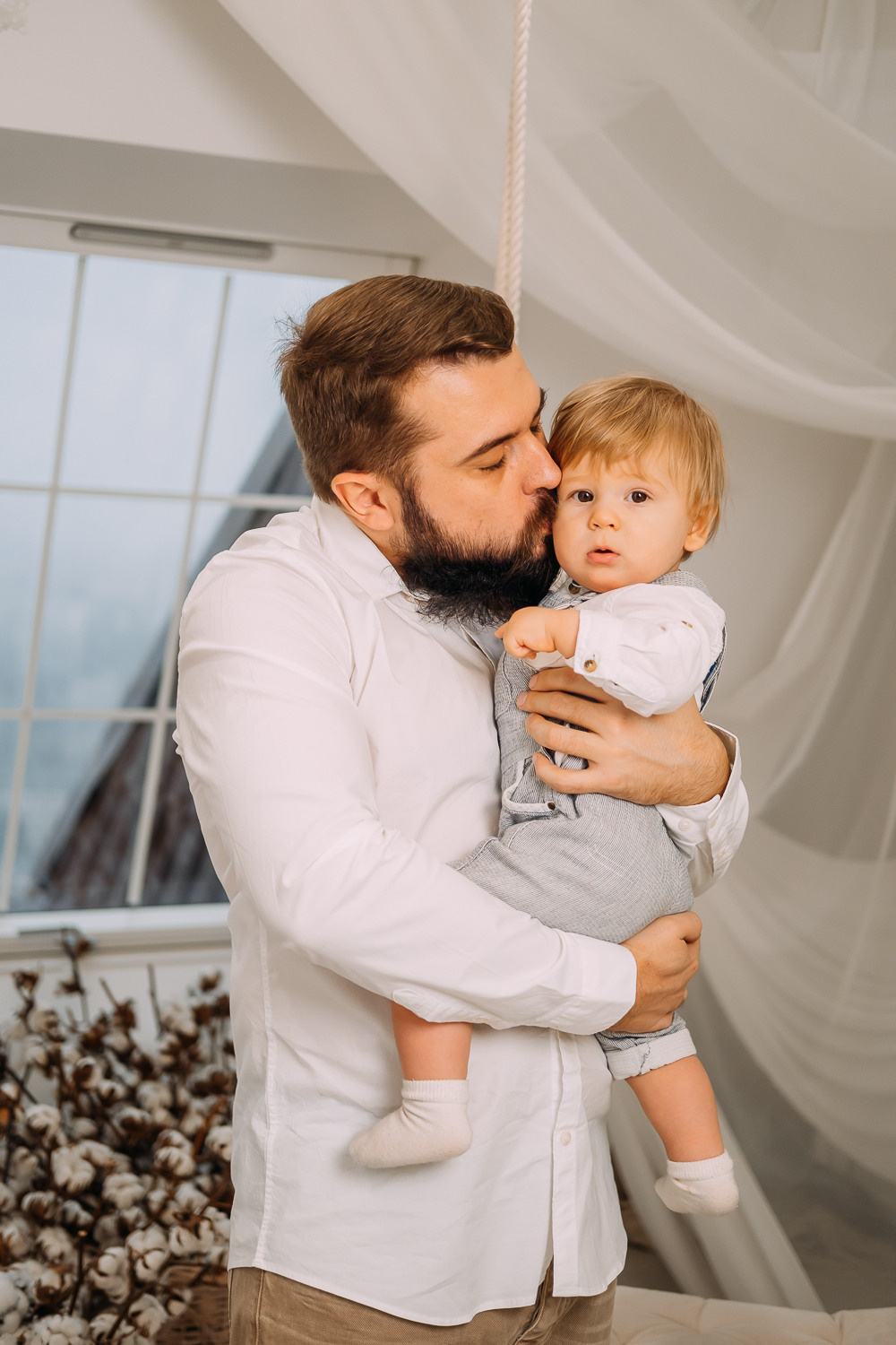 Где-то рядом с облаками. Новогодняя съемка Наташи, Тараса и их малыша. Сімейний і портретний фотограф у Києві Проценко Алла