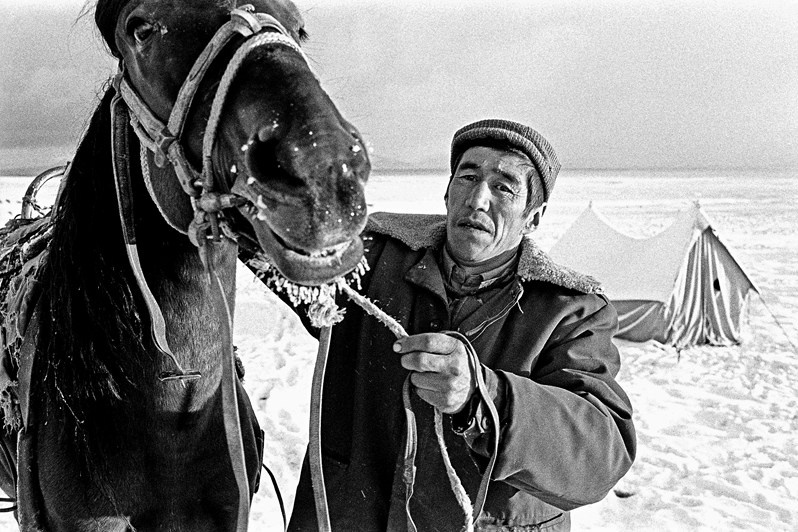 in the vicinity of Lake Song-Köl, Naryn region, Kyrgyzstan. September 2003