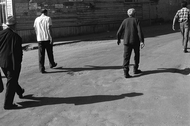 From an electric train, Kratovo dacha settlement, Ramensky district, Moscow region, Russia. May 1992