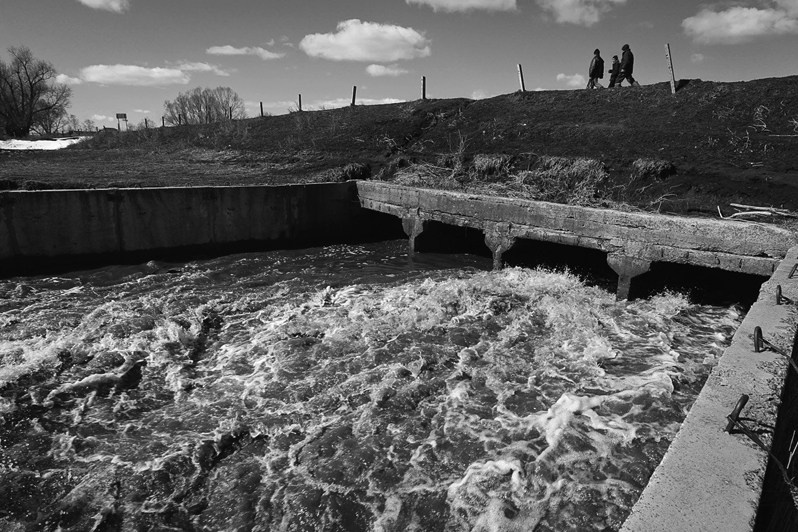 Плотина, село Луцкое, Комсомольский район, Чувашия. Россия. 2016