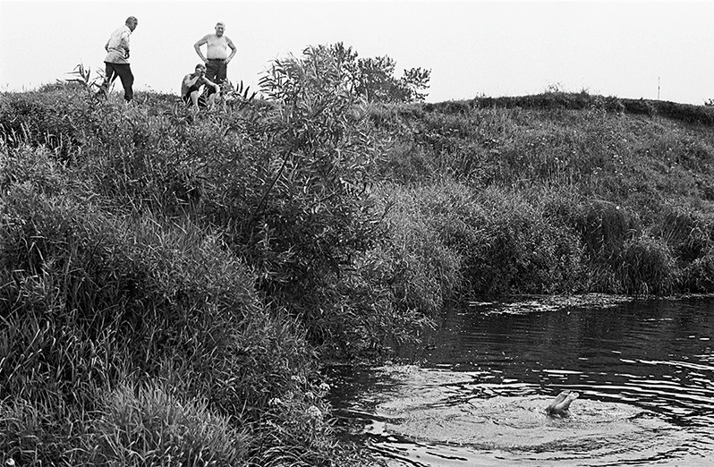 For crayfish, Yaroslavl region, Russian SFSR. July 1983