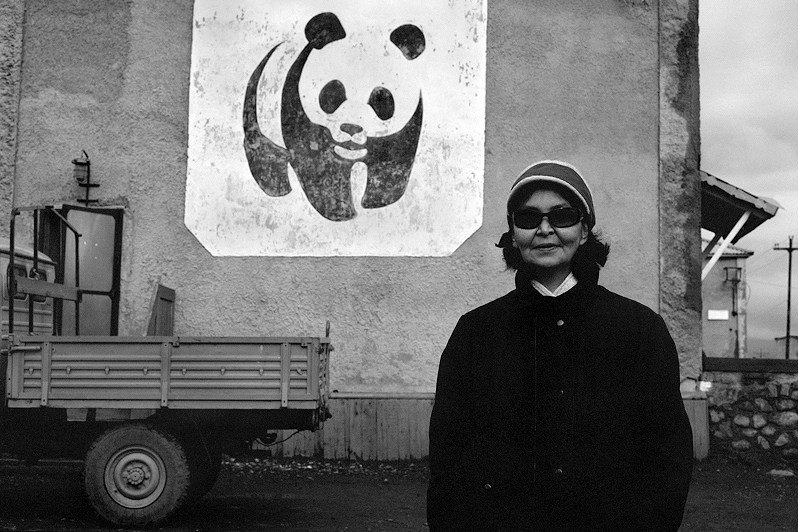 WWF, Lorino settlement, Chukotka, Russia. September 2007