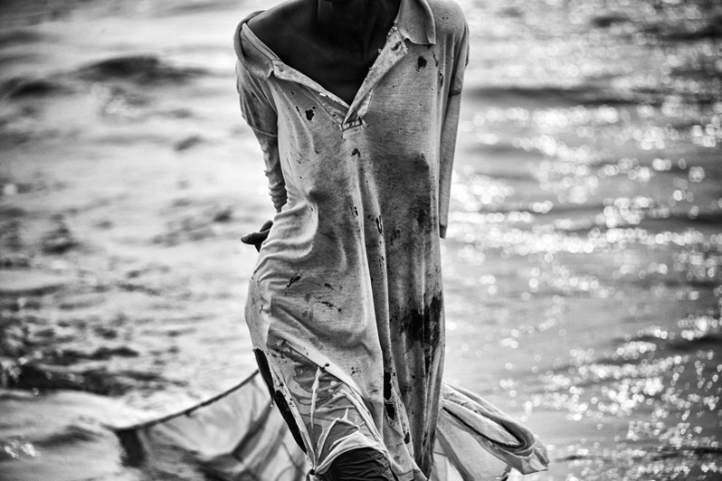Dressed for fishing, Manakara, Vatovavy-Fitovinany region, Fianarantsoa province, Republic of Madagascar. 2013