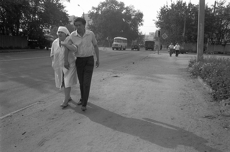 The way home, Kostroma, Russian SFSR. August 1990