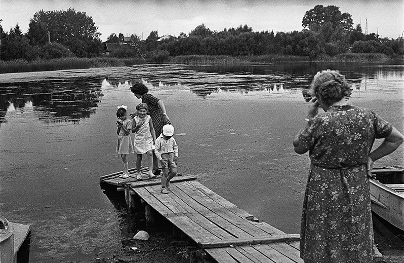 On the pond, Kirillov, Vologda Region, Russian SFSR. July 1984