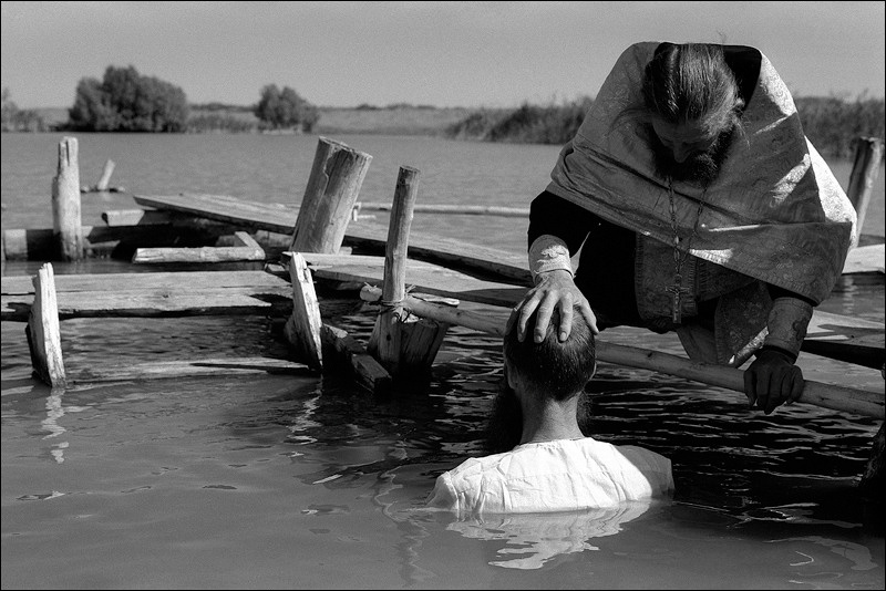 "Immersing", village of Poteryaevka, Mamontovo district, Altai territory, Russia, July 2008