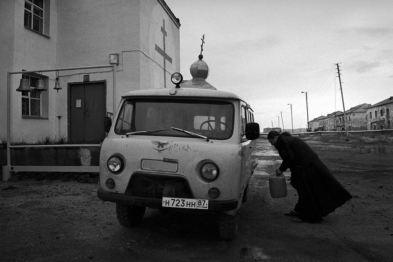 "Refilling transport", settlement of Ugolnie Kopi, Chukotka, Russia, September 2007