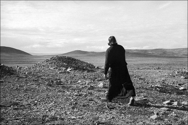 "Alone with Chukotka", near settlement of Lavrentiya, Chukotka, Russia, September 2007