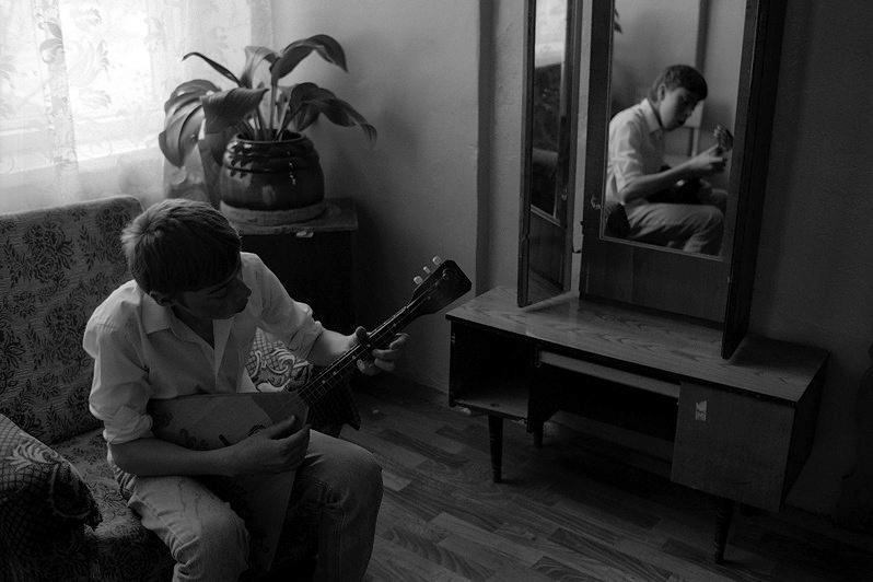 Indiffirence Moscow 2010. Misha Maslennikov. Documentary photography. Odessa