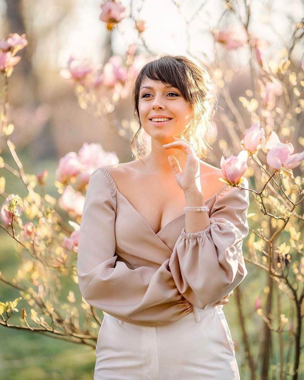 Фотосессия в магнолии. Фотограф в Запоріжжі та Європі