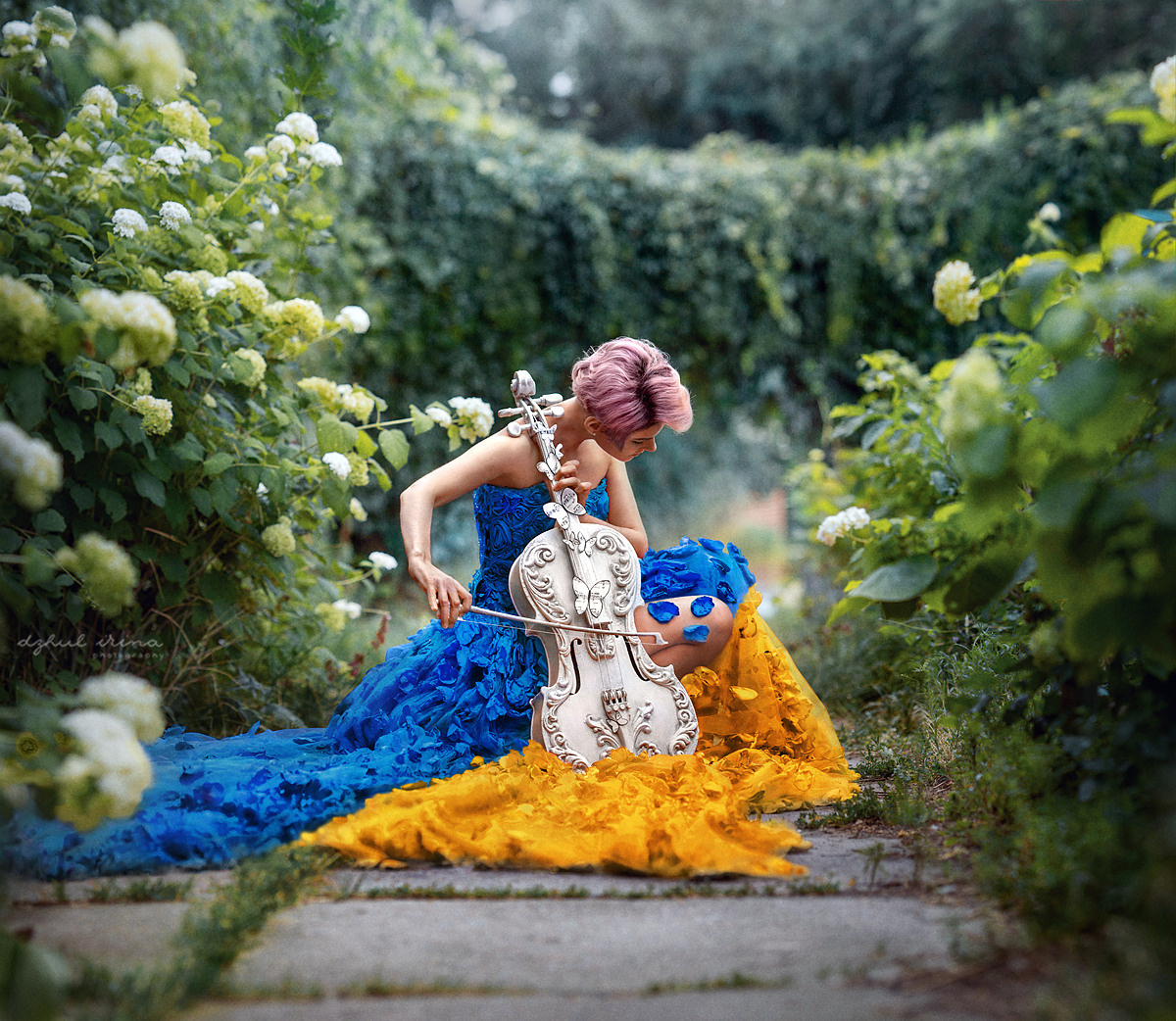 UKRAINIAN MELODY. Art photographer in Amsterdam, the Netherlands Irina Dzhul