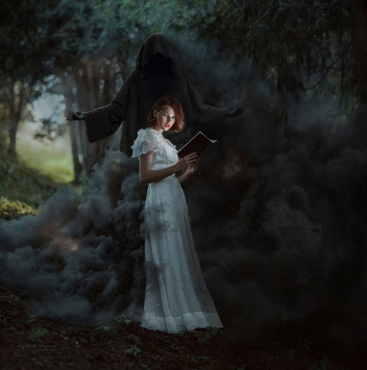 KNOWLEDGE IS LIGHT. Art photographer in Amsterdam, the Netherlands Irina Dzhul