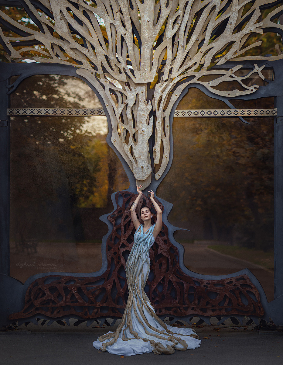 GENERATION TREE. Art photographer in Amsterdam, the Netherlands Irina Dzhul