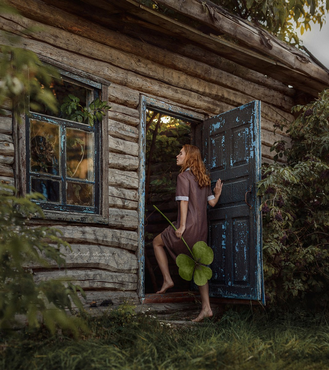 LUCKY FLOWER. Art photographer in Amsterdam, the Netherlands Irina Dzhul