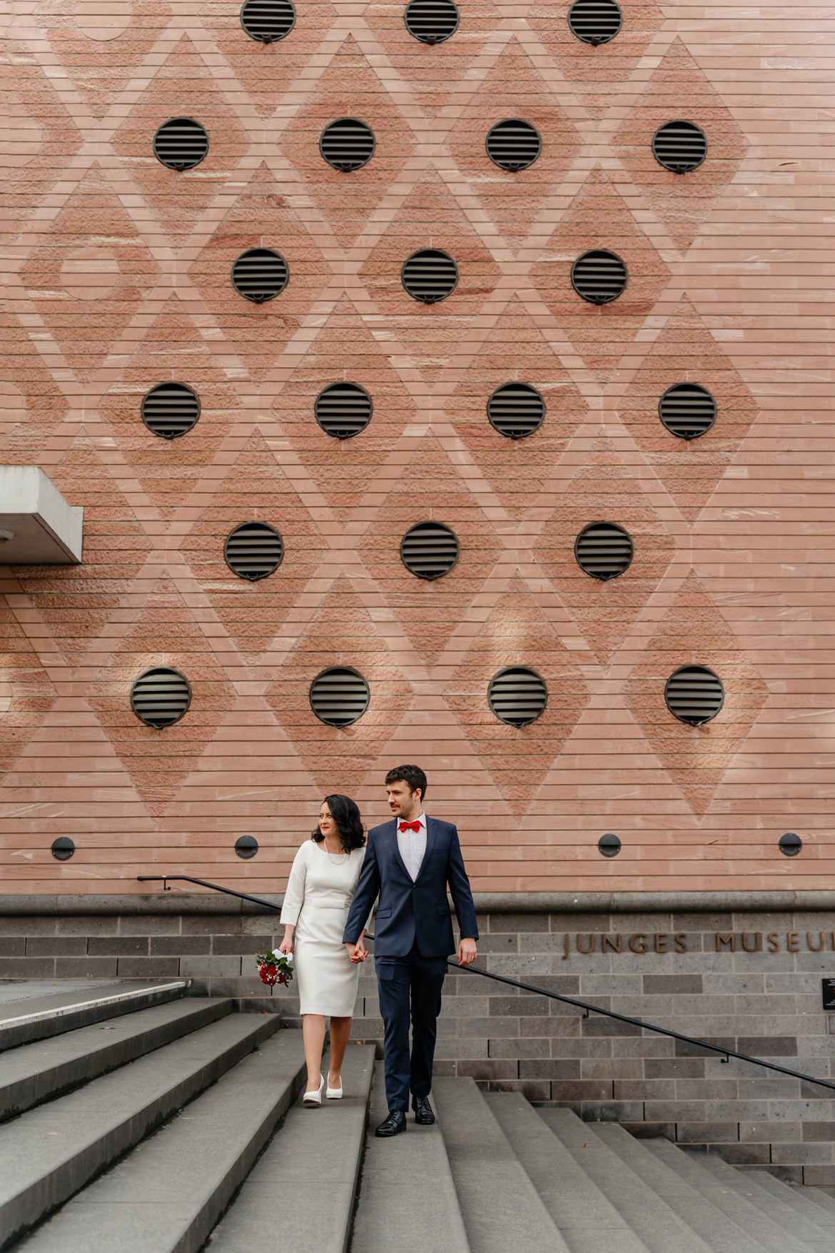 Hochzeit in Frankfurt am Main, standesamtliche Hochzeit Roemer, emotionale Fotos Frankfurt, Hochzeitsfotograf Frankfurt am Main, Hochzeitsreportage Frankfurt