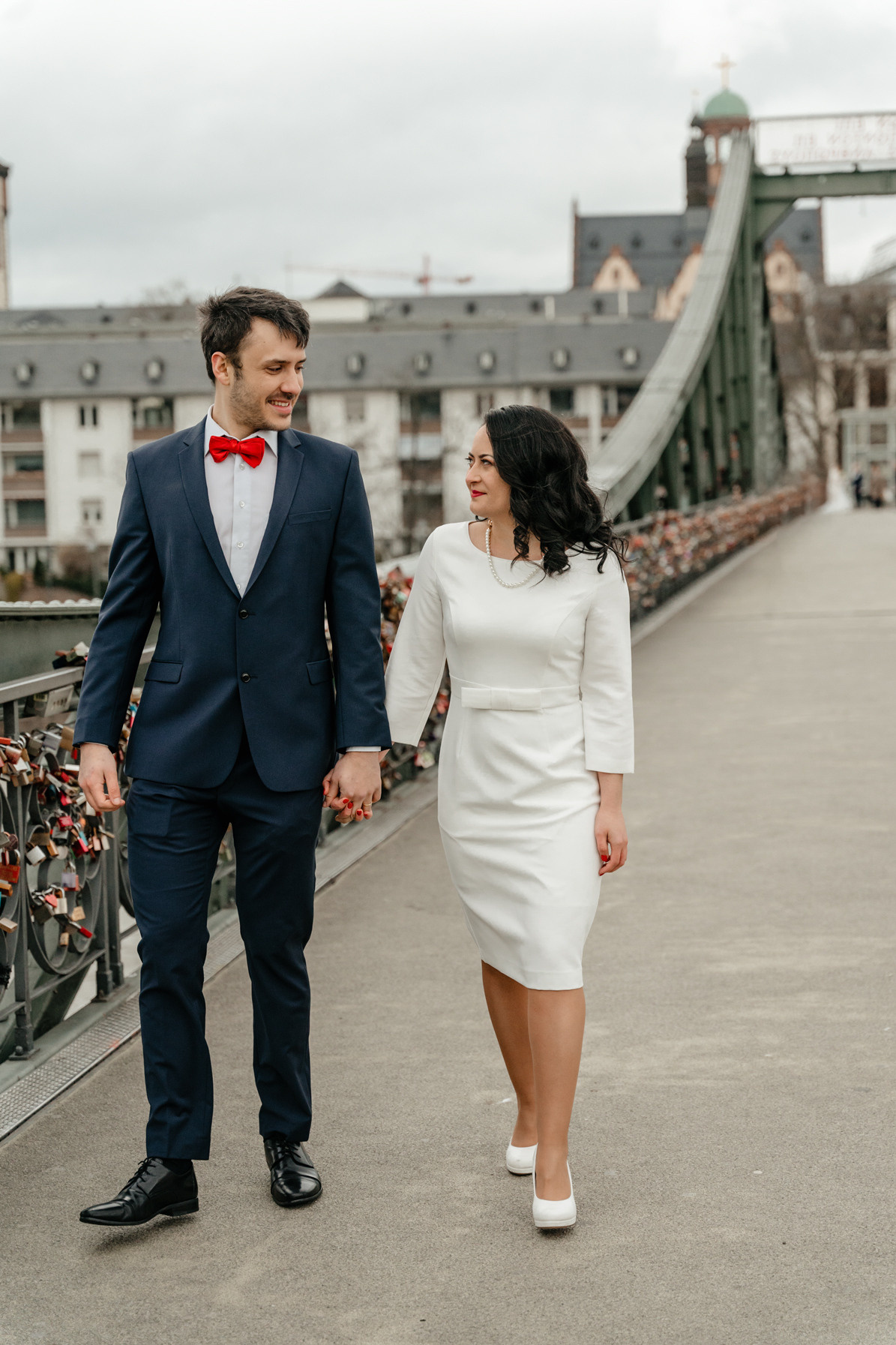 Hochzeit in Frankfurt am Main, standesamtliche Hochzeit Roemer, emotionale Fotos Frankfurt, Hochzeitsfotograf Frankfurt am Main, Hochzeitsreportage Frankfurt