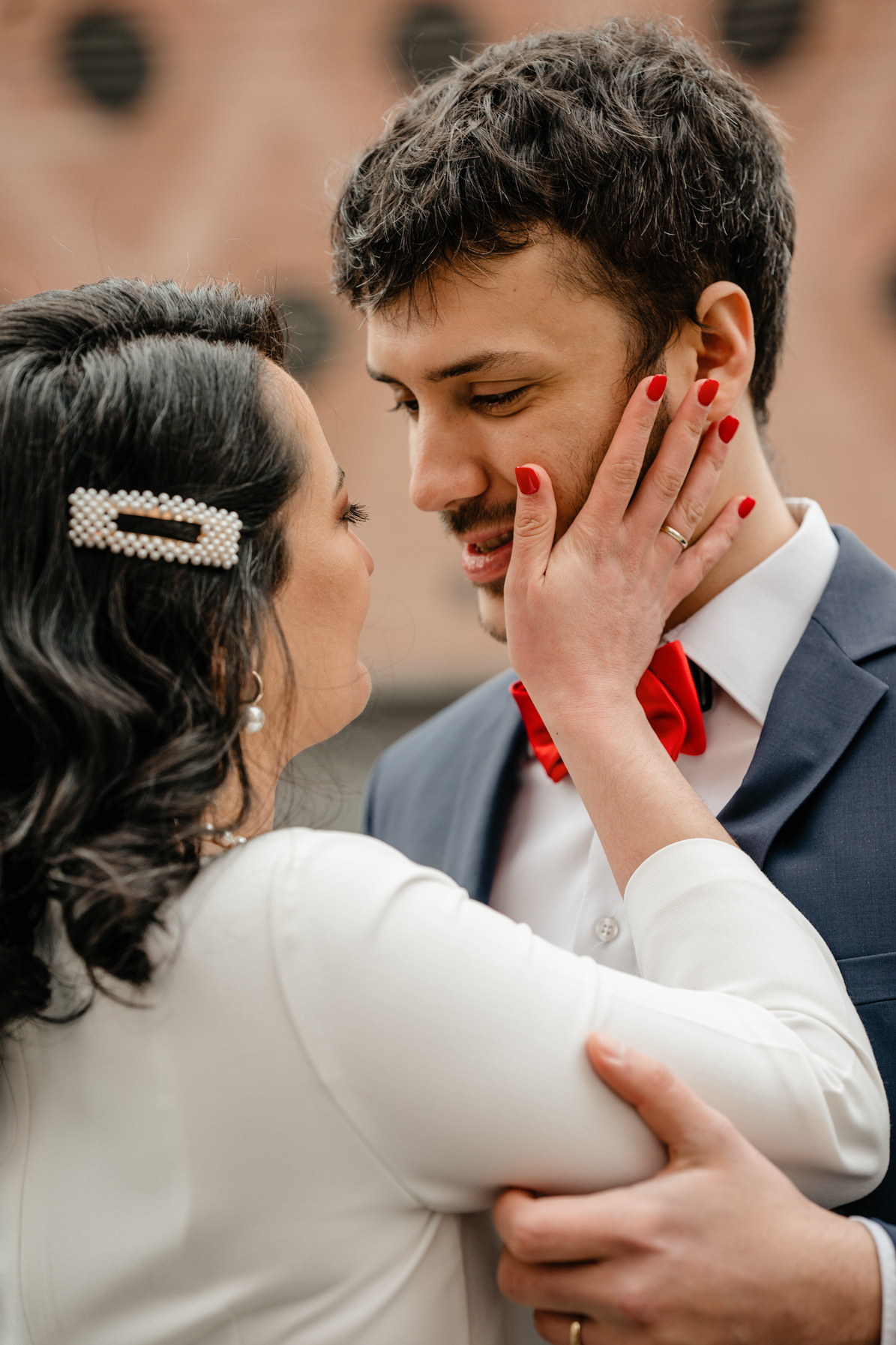 Hochzeit in Frankfurt am Main, standesamtliche Hochzeit Roemer, emotionale Fotos Frankfurt, Hochzeitsfotograf Frankfurt am Main, Hochzeitsreportage Frankfurt