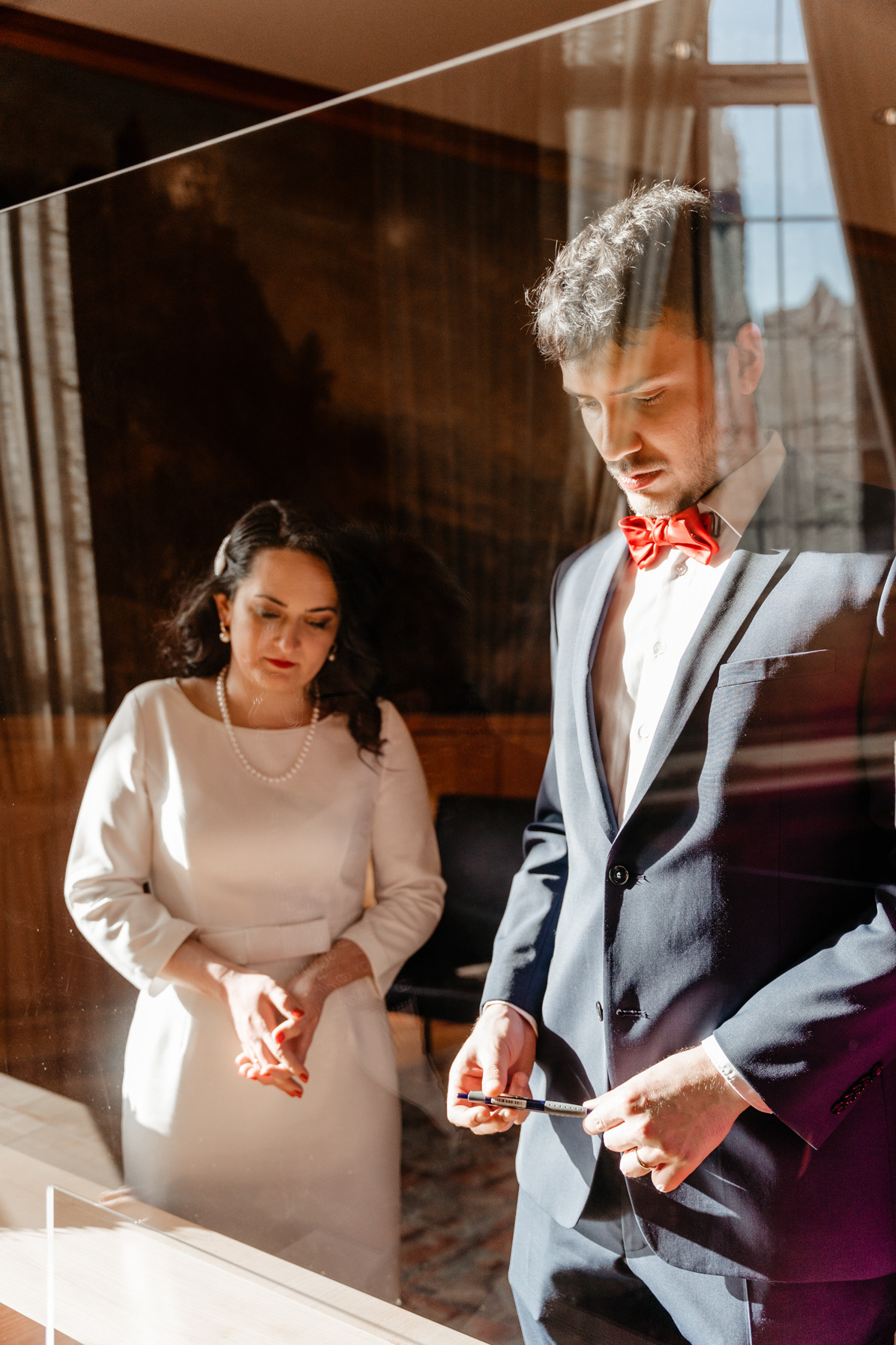 Hochzeit in Frankfurt am Main, standesamtliche Hochzeit Roemer, emotionale Fotos Frankfurt, Hochzeitsfotograf Frankfurt am Main, Hochzeitsreportage Frankfurt