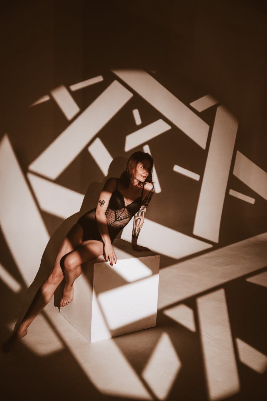 Фотосесія з масками гобо. Фотограф Анастасія Залужна | Манхайм