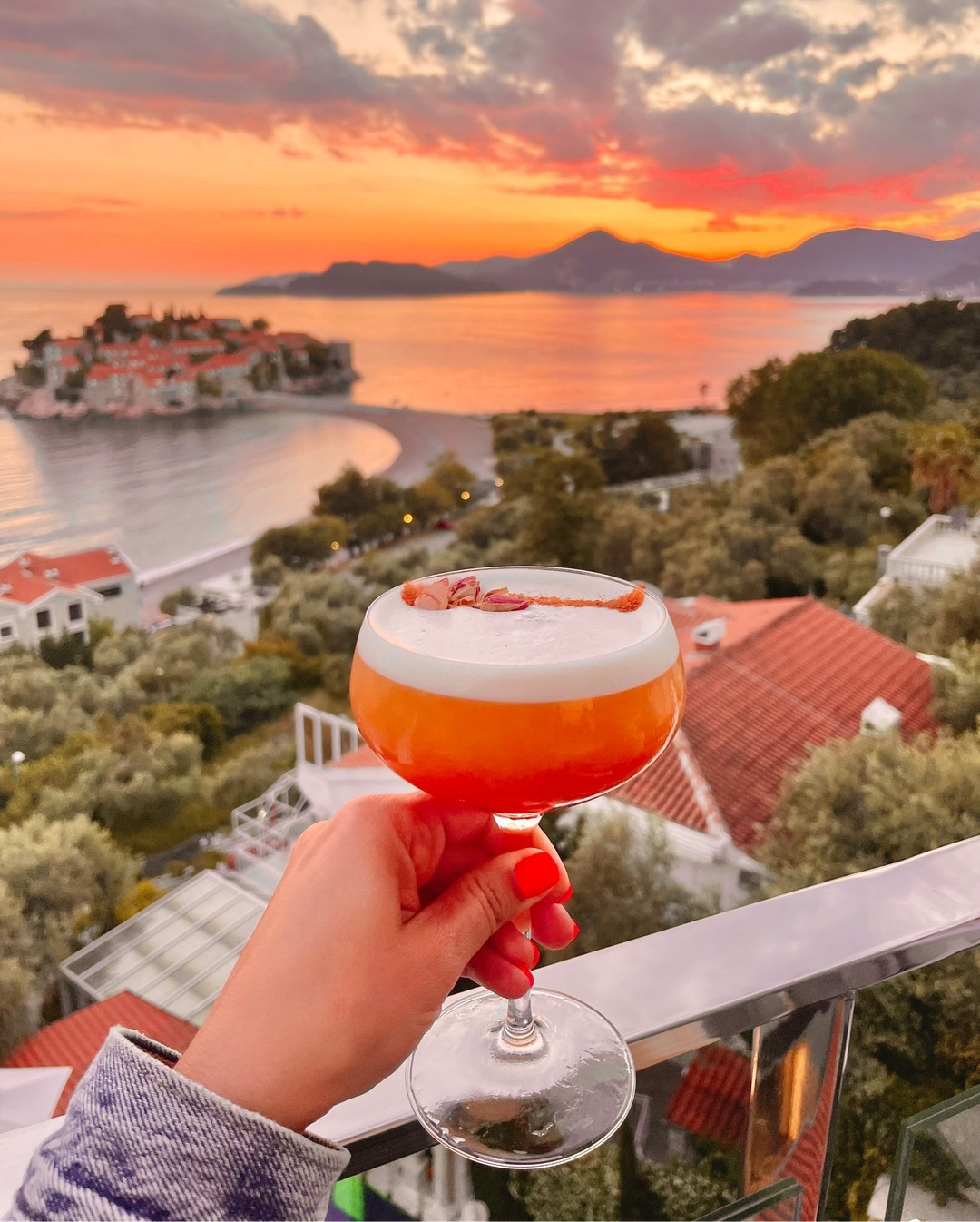 Voors en tegens van immigreren naar Montenegro