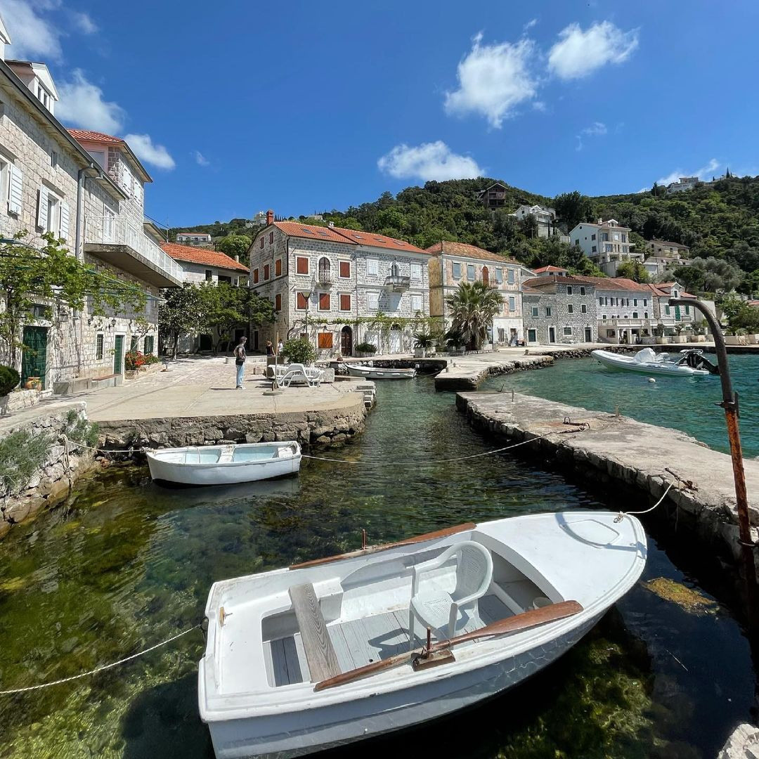 Voors en tegens van immigreren naar Montenegro