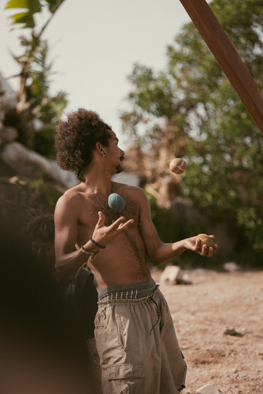 Travel and lifestyle fotografka. Dana Lišková — Empatická fotografka | Introspektivní umělkyně | Neurodivergentní koučka| Zakladatelka Artepy.cz