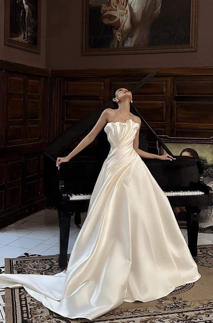 Wedding guide ITA. Wedding and elopement photographer Italy Tuscany Como Milan Pavia Marija Galaka