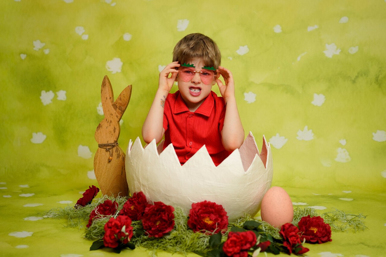 Sedinta foto Paste. Cuibul foto