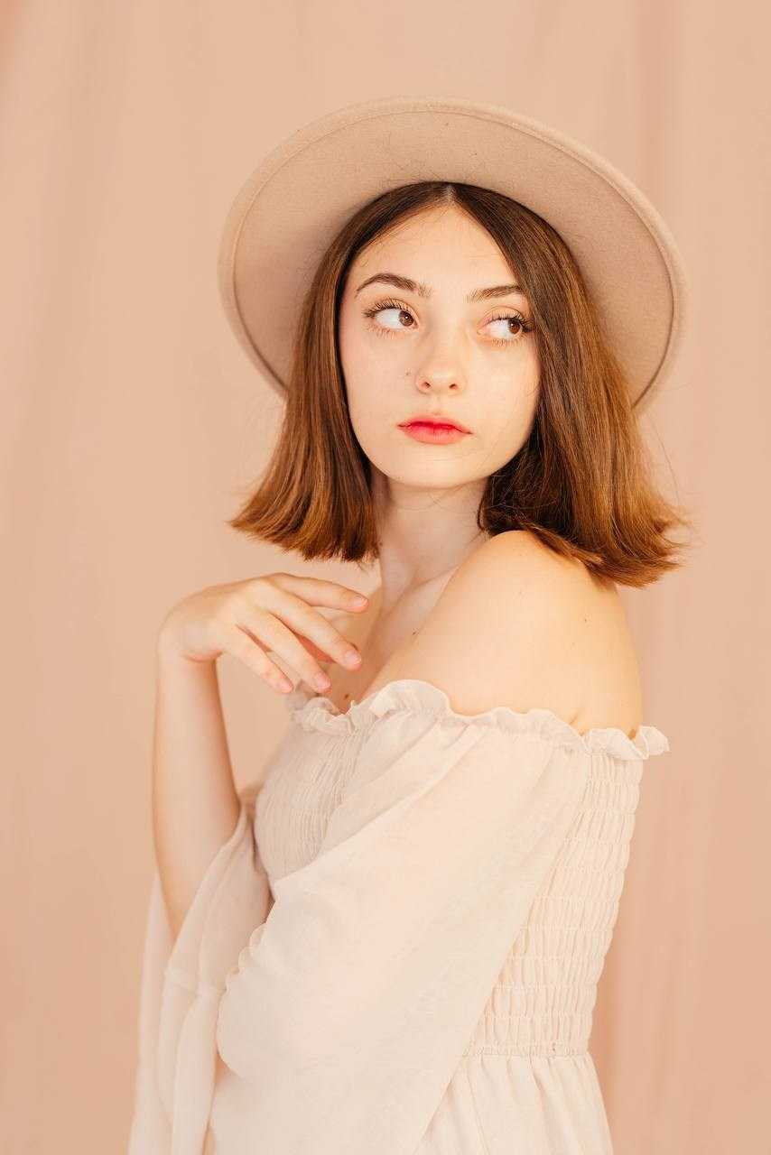 Photo Project “Tenderness” on a Beige Background. Photo_kiriya.com