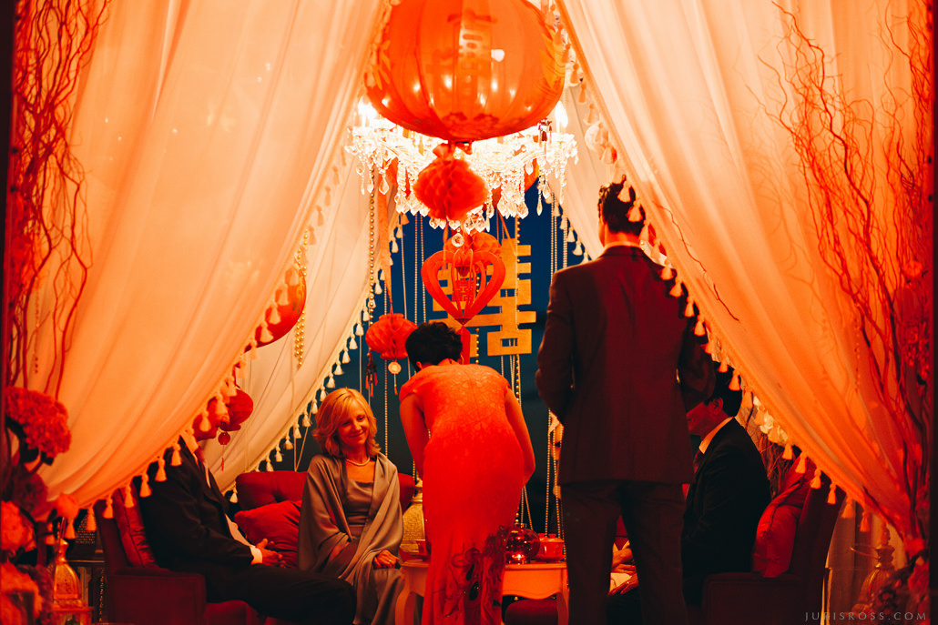 Kāzas LightHouse Jurmala ar ceremonija pludmalē un Augu māja noformēju