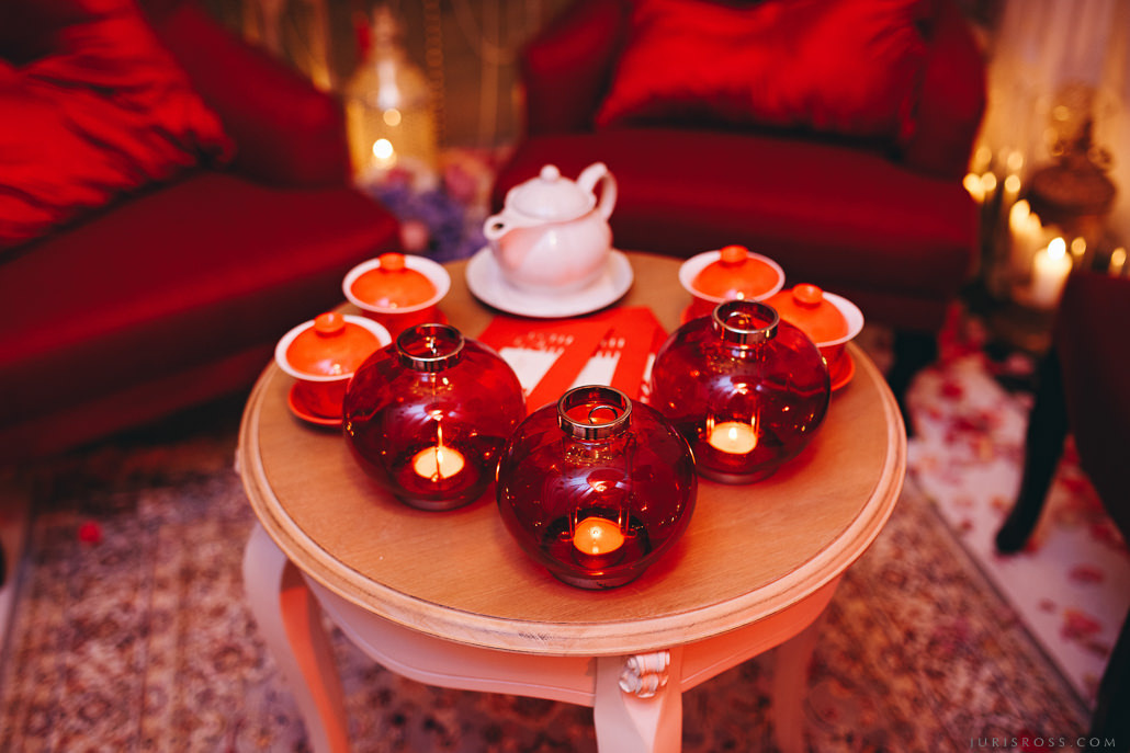 Kāzas LightHouse Jurmala ar ceremonija pludmalē un Augu māja noformēju