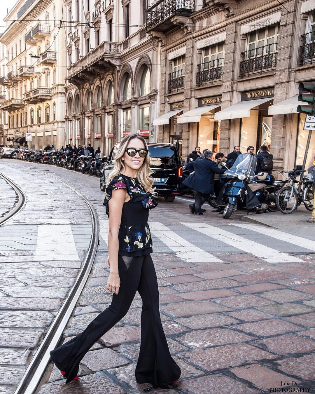 Life style. Julia Di |Fashion streetstyle photographer|videomaker in Milan & Paris