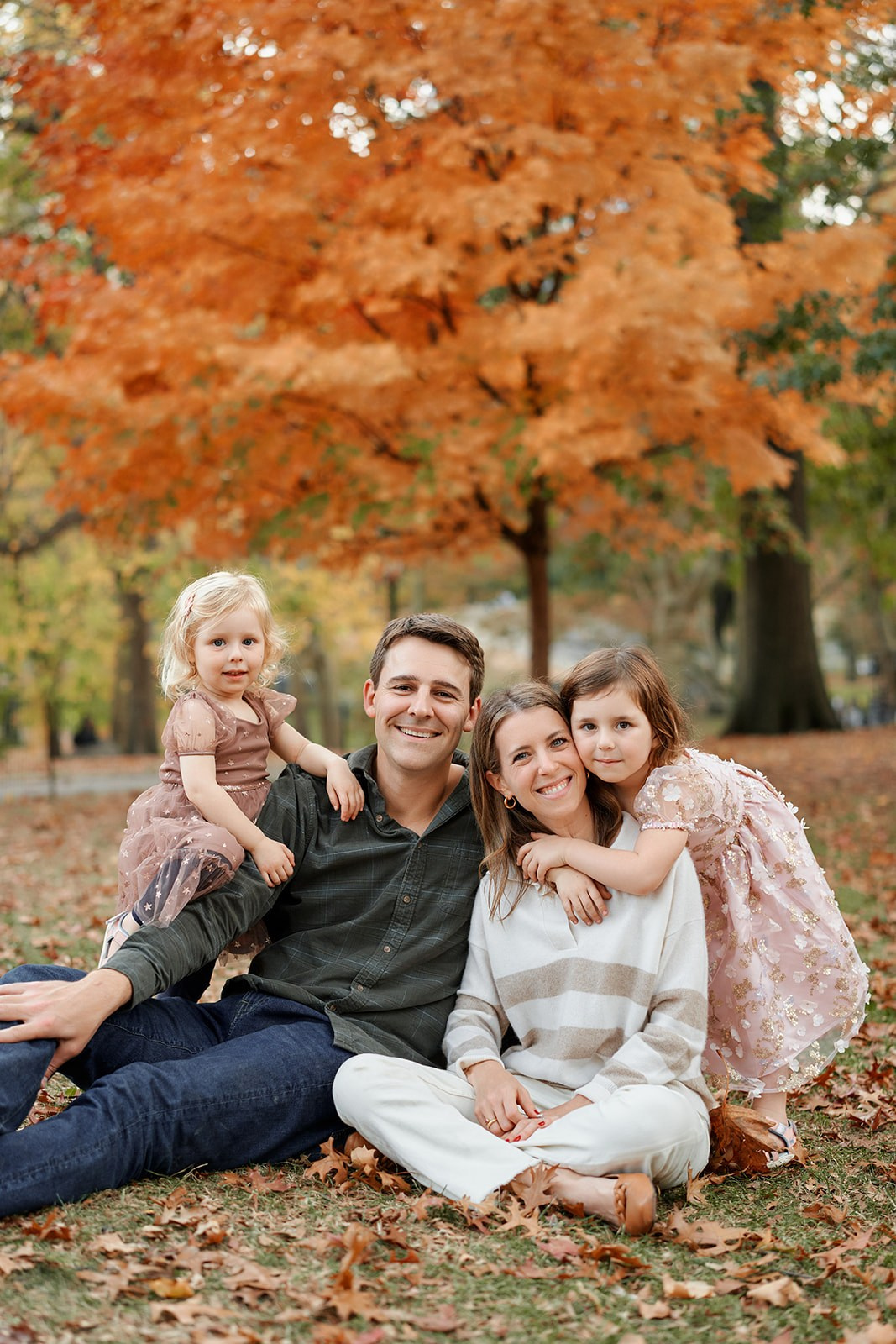 Family photo service New York / Experienced photographer. Professional Wedding and event photographer USA New York